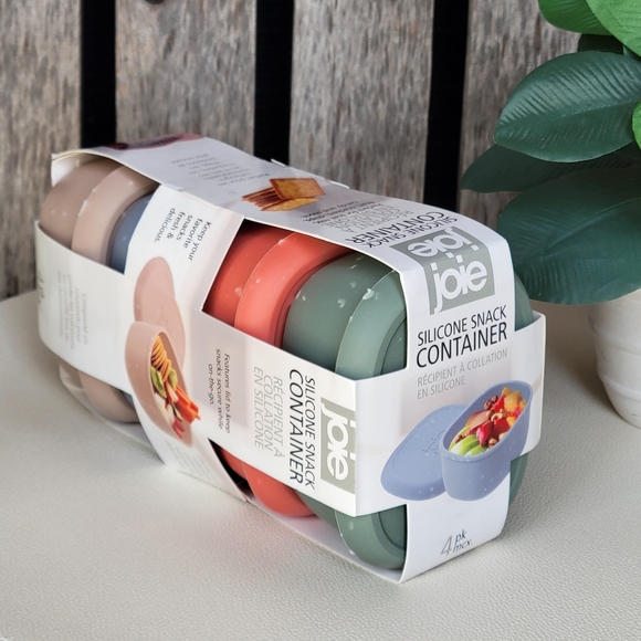 Joie Silicone Rectangular Snack Containers Set of 4 - Picture 6 of 7